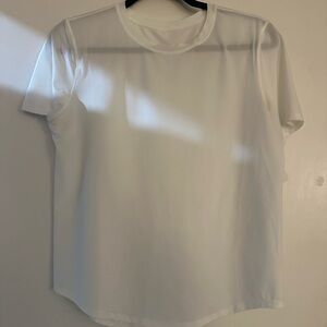 Lululemon white t shirt